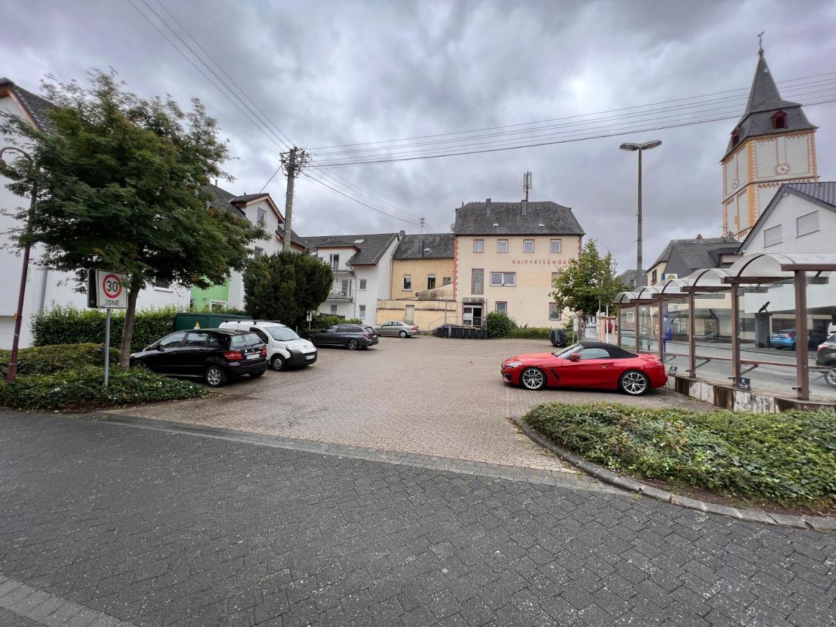 Апартаменти Gross, Modern, Vollausgestattet, Gemuetlich Mit Kueche Und Parkplatz Fuer Urlaub Oder Business Kettig Екстер'єр фото
